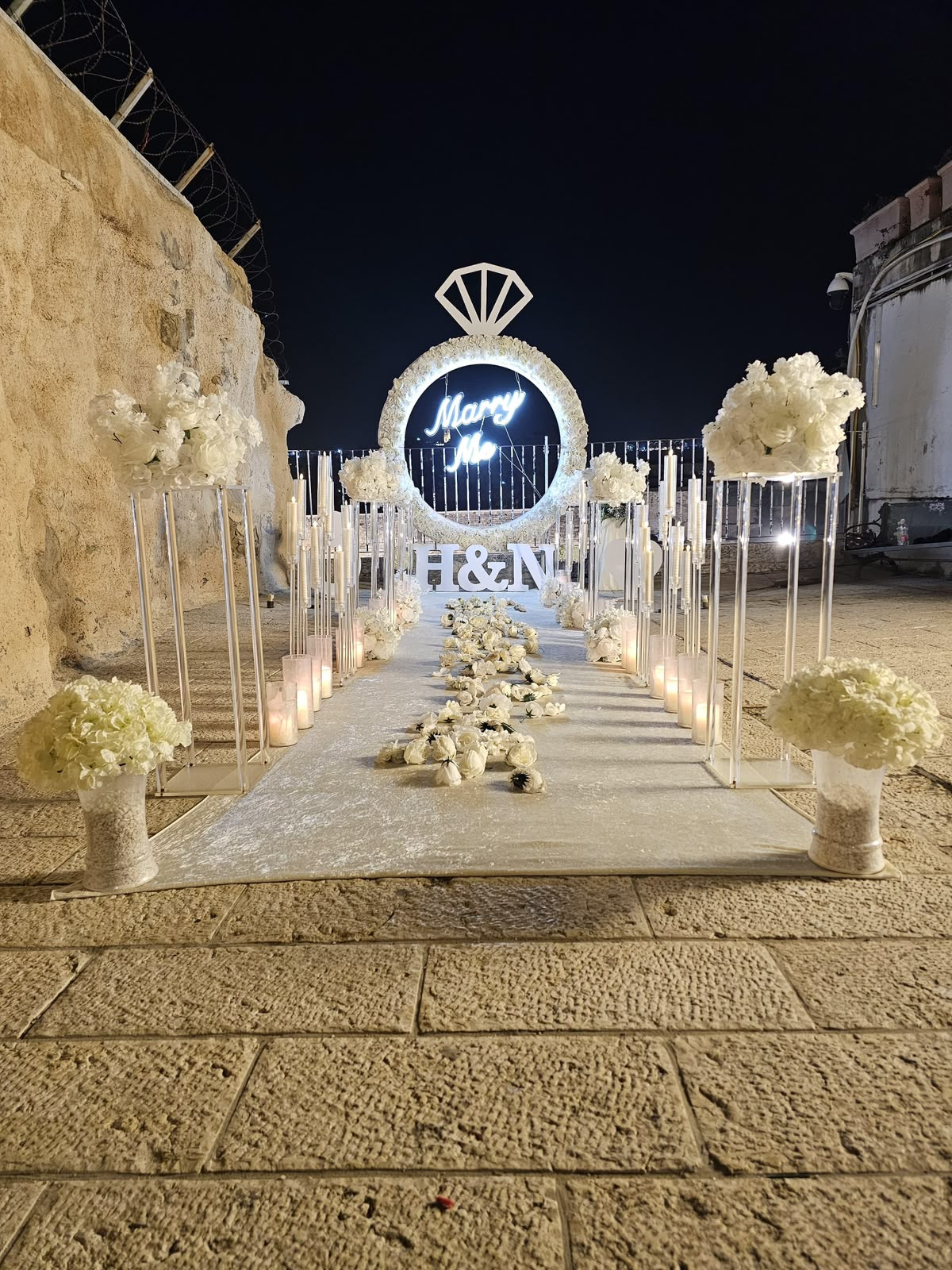 טבעת פרחים מוארת Marry Me H&N